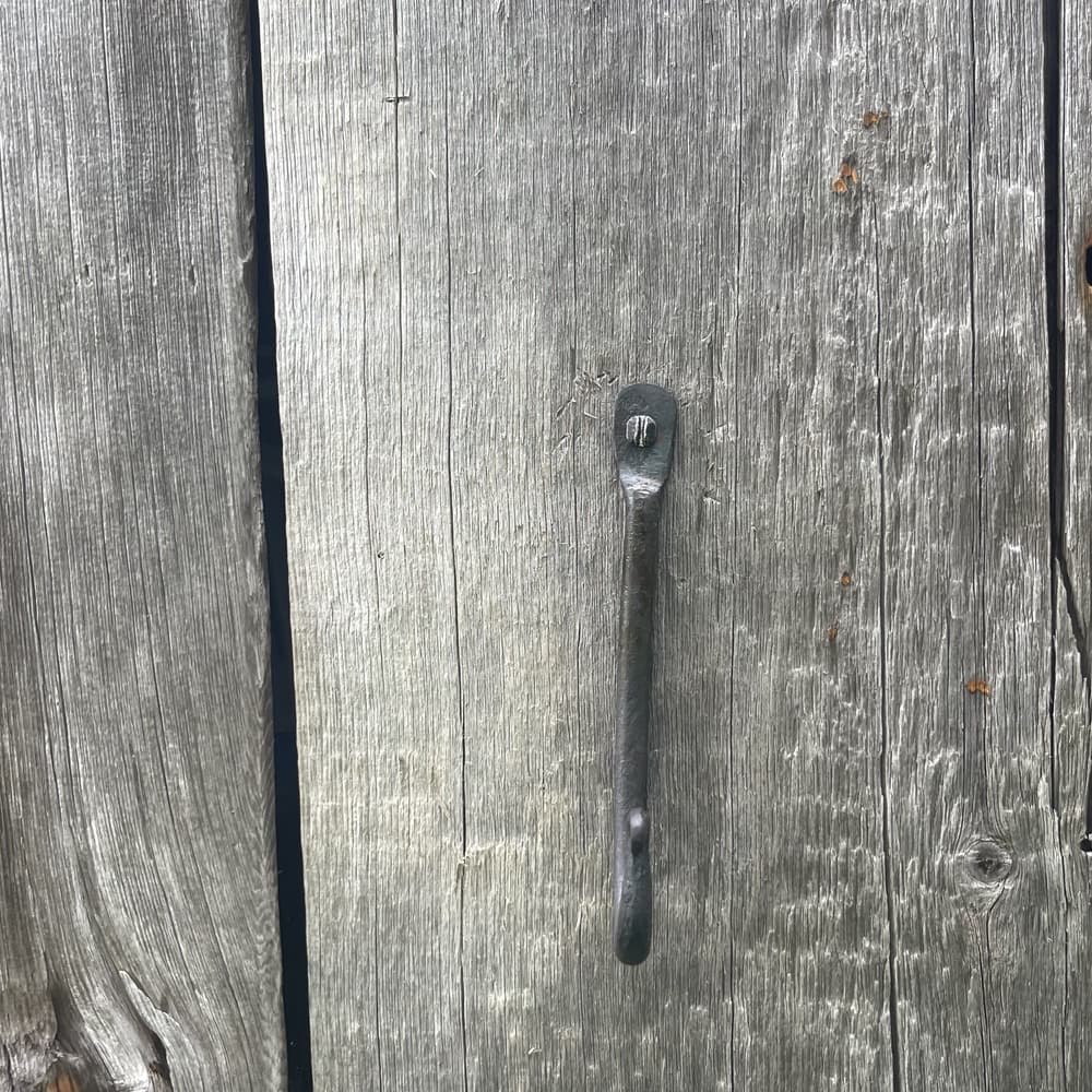 Medium Hook