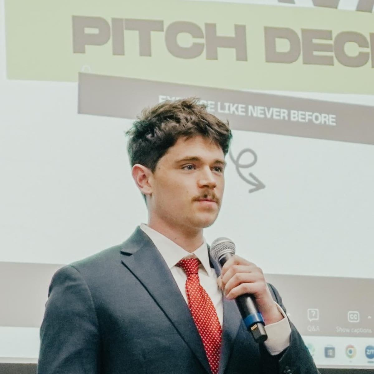 Judson pitching Locava on stage